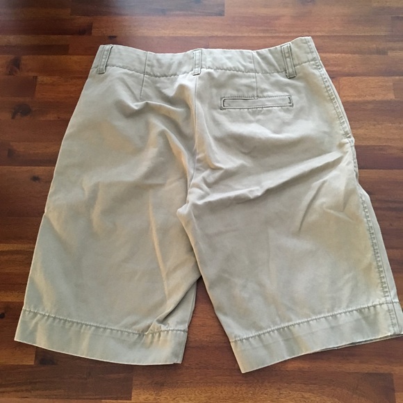 Shorts - Picture 2 of 4